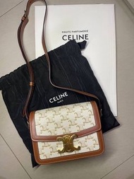 Celine Teen Triomphe