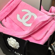 香奈兒Chanel 超可愛芭比粉毛巾包/側背包