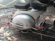 旭東零件店....VESPA.偉士牌 進口 鴨母.S150.SV150.RALLY200後保桿[一組] 缺貨