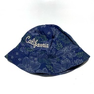 WHO AU California Bucket Hat biru Size Head Circumference 58 cm
