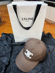 購自歐洲專門店 全新有正本單 Celine Triomphe 棒球帽 s size