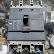 Mccb Breaker Nfb 3P Merlin Gerin EZC250F 200A