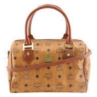 MCM迷你波士頓手提包，棕色 Visetos 皮革材質。可斜背、肩背或手提。兩用設計。 A5 尺寸。拉鍊開合。女士款。 [二手]