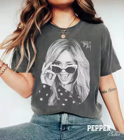 Hilary Duff The Lucky Me Tour 2026 Comfort Colors Shirt Lizzie McGuire Bootleg Tee, Gift for Fans, S