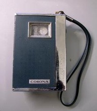 二手 早期  CORONA  TR-688  收音機 ～～故障品