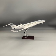 1: 50 Gulfstream G650ER Gulfstream with Light Gulfstream G650ER Simulation Model