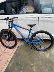 TRINX M500 26 inches 3X8 speeds ;brand new accessories good condition Sai Kung pick up