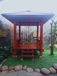 Gazebo Minimalis Kayu Mahoni