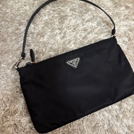 Prada nylon classic bag 黑色經典腋下包
