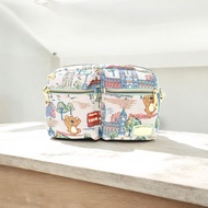 Henney bear-H1200รุ่น Bobbies ลาย London bear กระเป๋าสะพายข้าง ทรงสวยมาพร้อมสายครอสบอดี้