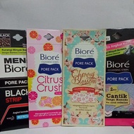 Biore pore pack contains 4 sheets