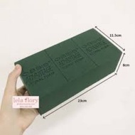 Fresh flower arrangement foam, flower arrangement foam