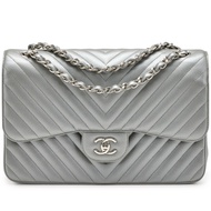 Chanel Silver Chevron Quilted Caviar Jumbo Classic Double Flap Silver Hardware, 2016
