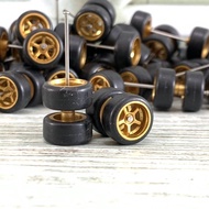 5ZIGEN 5 SPOKE RUBBER TIRE WHEELS HOT WHEELS DIECAST 1/64 GOLD