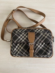 Burberry Blue Label 格紋斜背包