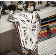 Vintage Roman twist clock 90 degree twisted household wall clock table top Grill creative clock