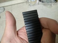 ■萬磁王■ 30mmx10mmx5mm-黑色防水強力磁鐵-像巧克力一樣黑