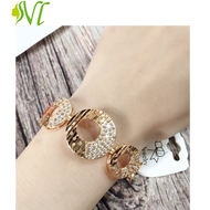 Lắc tay titan nữ mạ vàng 18k đính đá dễ thương nữ tính - Người Đẹp Vì Lụa