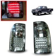 ไฟท้ายแต่ง LED รุ่น โตโยต้า ไฮลักซ์ ไทเกอร์ TOYOTA HILUX TIGER D4D ปี 1998 - 2004 สีสโม๊ค 1 คู่ รวมชุดสายไฟ