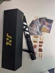 TNT 時代少年團一代應援棒連小卡貼紙
