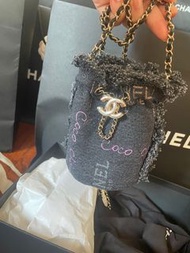 Chanel22p牛仔塗鴉mini bag