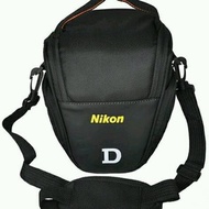 Tas Kamera Segitiga Nikon Coolpix D40 D40X D50 D60 D70 D80 D90 D3000