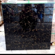 granit lantai hitam motif 60x60