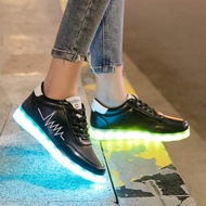 607Luminous Sneakers for Women Casual Shoes Led Glowing Shoes for Men Fashion Flat Running Sneakers 