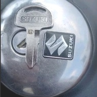 Key SUZUKI Ts125 Ignition Key SUZUKI Ts125 Tank Key SUZUKI Ts125 Seat Key SUZUKI Ts125 Handlebar Key