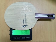Nittaku
Mima Ito Carbon
FL 乒乓球拍