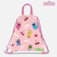 Bundanjai (หนังสือ) SST3 กระเป๋าเป้เชือกรูด Sesame Street Squad Drawstring Backpack W34xH43 cm PK