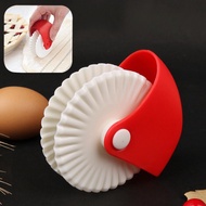 Plastic Manual Pastry Wheel Cutter and Decorator Noodles Slicer Pizza Decoration DIY Baking Tools Ho