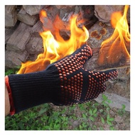 Set of 1 500 degree Celsius Heat Resistant Gloves for cooking - Retail Boss