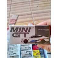 Mini GT 346 - M4 M-Performancebmw (G82) - Alpine White (Diecast)