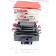 YAMAHA R15 V3 R15V3 RECTIFIER ASSY / Y15ZR V2 Y15 V2 Y15V2 RECTIFIER ASSY YAMAHA BK6-H1960-00