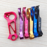 Hook Suitable for Plum Blossom COLNAGO C68 V4RS One-Piece Direct-Piece Tail Hook Tail Hook Shimano V