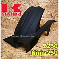Rear Hugger Kawasaki Z250 / Ninja 250 Fiber Glass Cover Tayer Rantai Motorcycle Superbike Matt Black