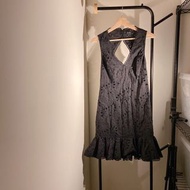 ｜洋裝｜Bardot 黑色刺繡鏤空全棉重工洋裝 澳洲設計師品牌花紋小性感露背V領魚尾裙 女人味小洋裝  約會派對婚宴禮服 38/40