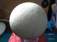 收藏品_西藏加持_水晶球天然螢石夜明珠原石夜光球夜光石冰洲石擺件 超亮 超大:直徑10cm 送底座