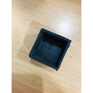 111529 1-1/2” x 1-1/2” / 38mm external rubber cap