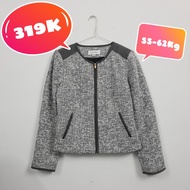 Fashionable evening coat for women