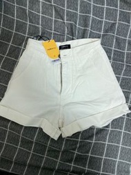 Mellow 黃小米-反摺造型牛仔短褲S