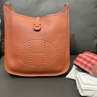 Hermes Evelyne 29