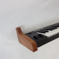 Wall holders for keyboard, digital piano, midi keyboard