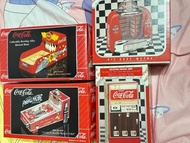 懷舊可樂玩具 （保齡球 ，波子機，唱片音樂機）