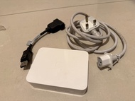Apple Cinema Display 65W Power Adapter & DVI to DisplayPort Adapter