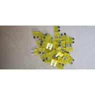 LARGE FUSE 20 FUSE 20 a