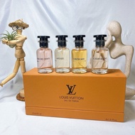 七夕包郵推薦🔥Louis Vuitton LV 香水黃盒中樣30ml套裝 (一盒4支*30ml帶噴頭‼️)味道：Rose des Vents，Apogée，Contre Moi，Le Jour se 