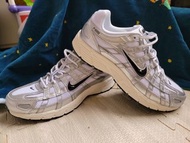 Nike p6000