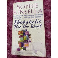 Shopaholic Ties the Knot by Sophie Kinsella | English Fiction Romance Novel | Shopaholic Series Book